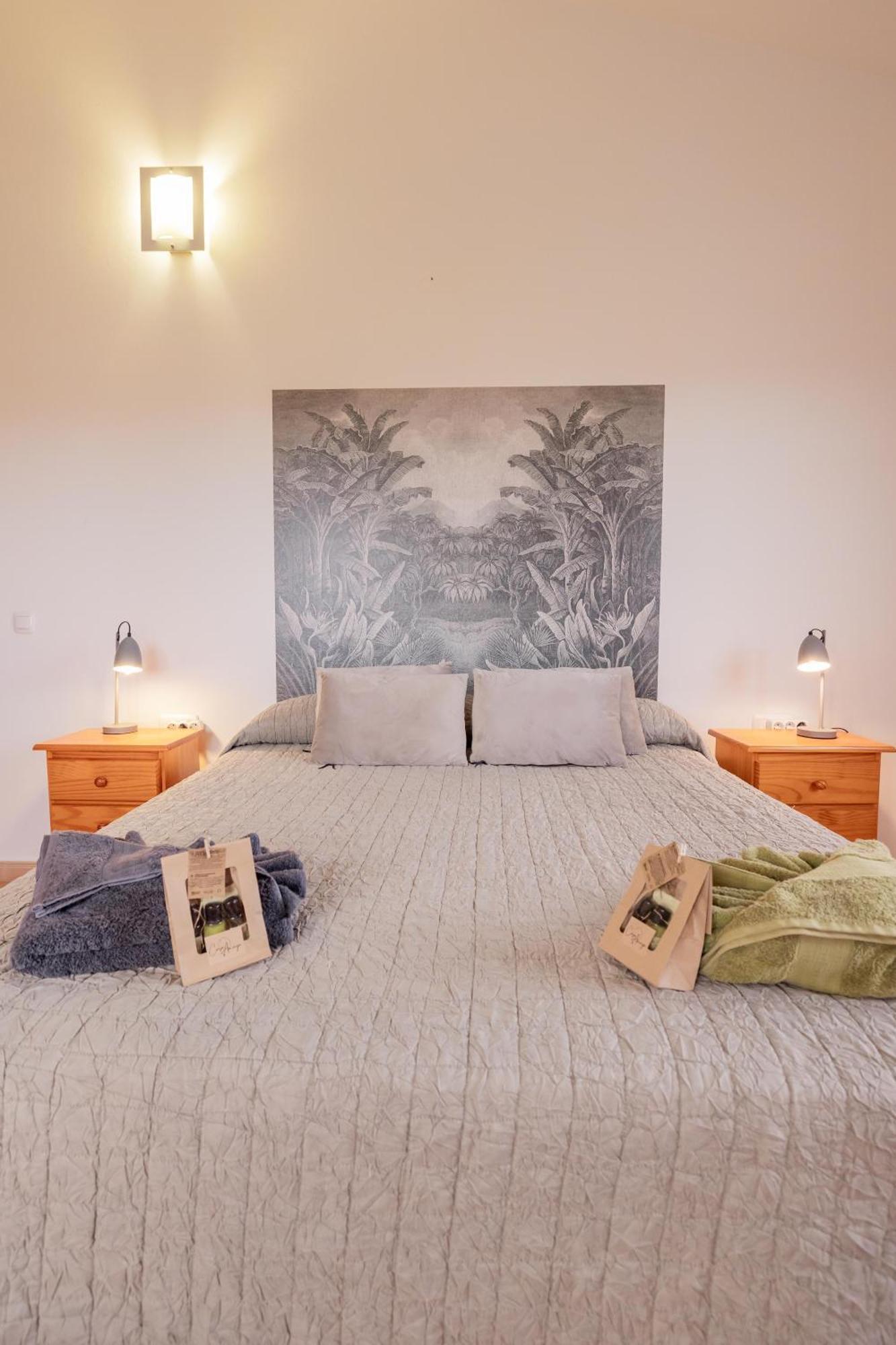 Casa Amaya - Spacious House With Pool, Large Garden, Bbq, 2 Terraces, And Ideal Location El Charco  Buitenkant foto