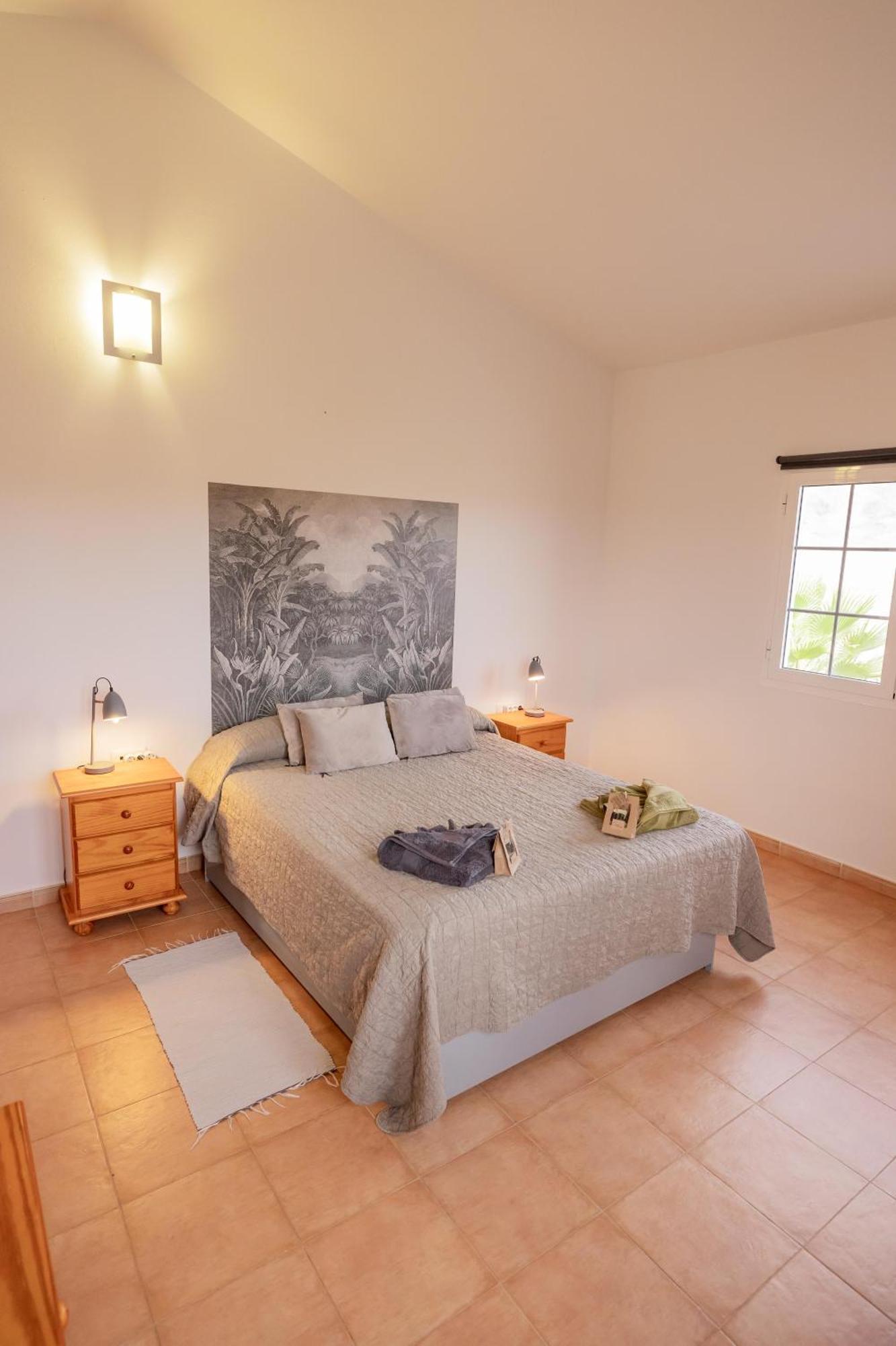 Casa Amaya - Spacious House With Pool, Large Garden, Bbq, 2 Terraces, And Ideal Location El Charco  Buitenkant foto